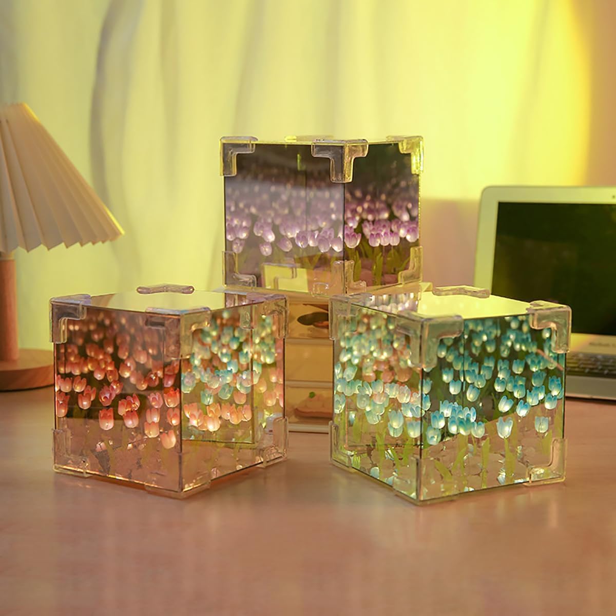 Votvy Acrylic DIY Tulip Cube Mirror Lamp, 30 Flowers LED Decorative Lamp, 2 In 1 Mirror & Table Ornaments For Bedroom Livingroom Desktop Decor Birthday Gift,Transparent