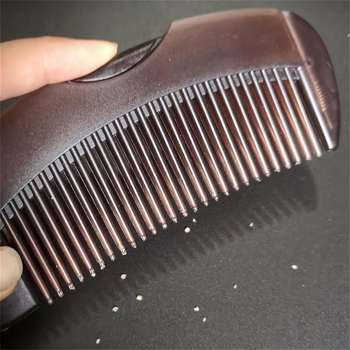 Votvy Hair for Women, Wet Hair Brush comb , Kanghi for Hair Growth, Anti-Dandruff and Scalp Oil Anti-Dandruff Massager Comb, Dandruff Comb, Bristles Easily Take Away the Dandruff Painless for Men.